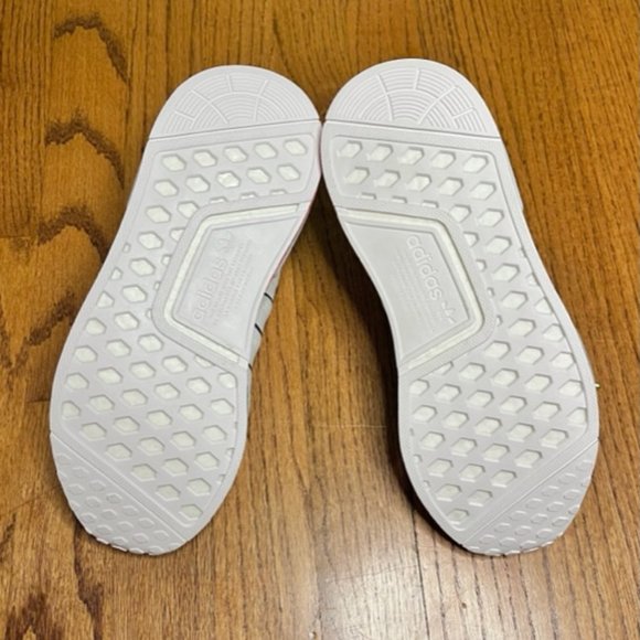 ADIDAS:(#NMD_R1.V2 J) UNITED BY SNEAKERS 'MEXICO CITY 2020'-SIZE 6.5Y BRAND NEW! - Picture 7 of 9